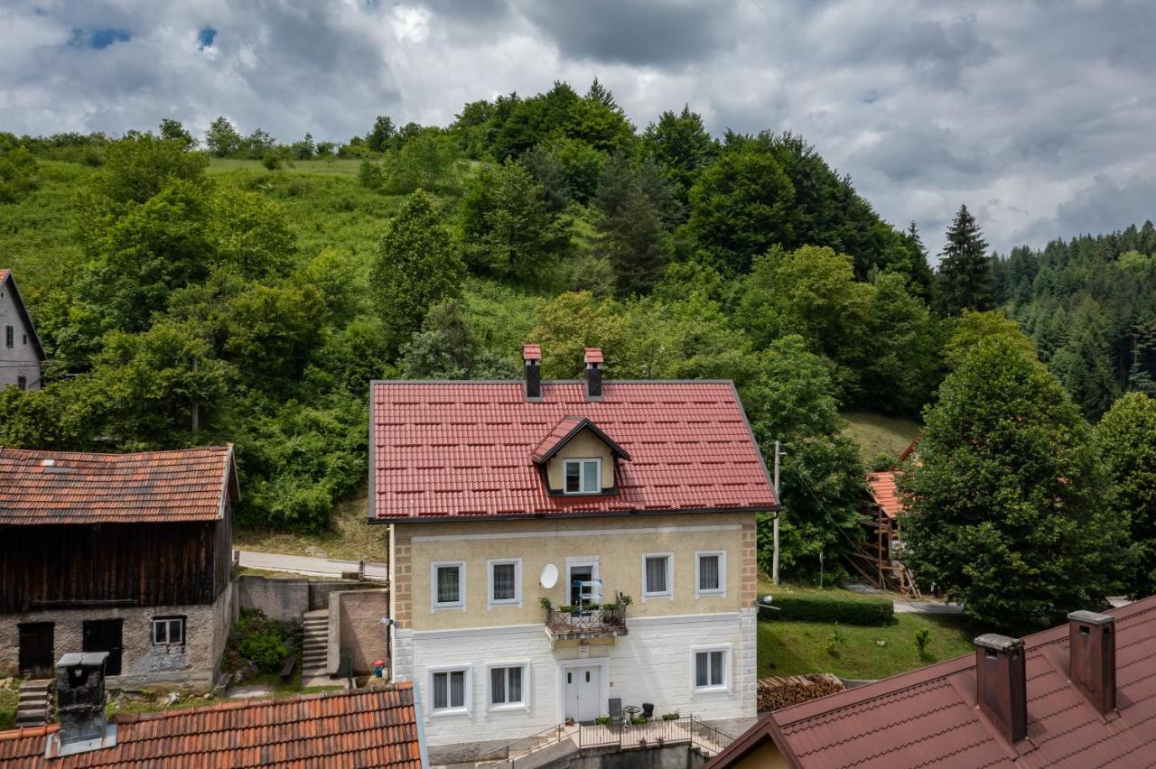 Ferienwohnung Dvije Lipe Moravice Exterior foto
